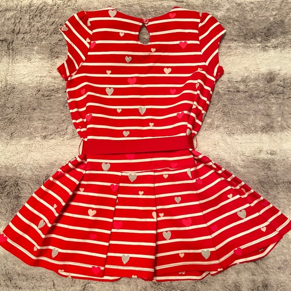 Girls dress - Picture 2 of 3